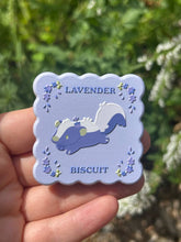 Load image into Gallery viewer, Wooden Animal Biscuit Pins
